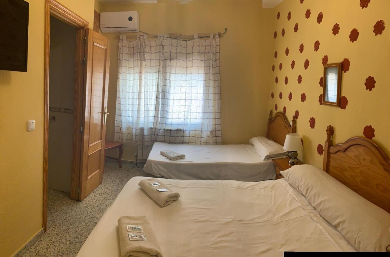 Hostal Sesena Ngoại thất bức ảnh