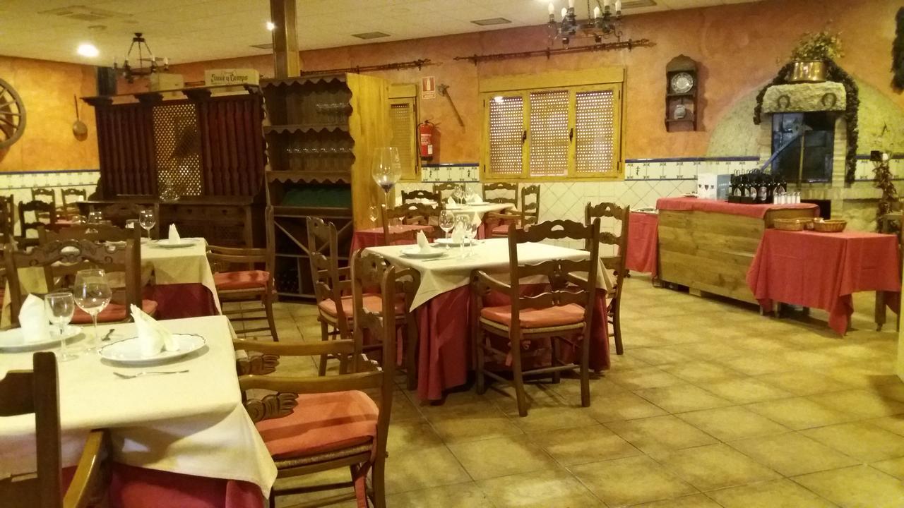 Hostal Sesena Ngoại thất bức ảnh
