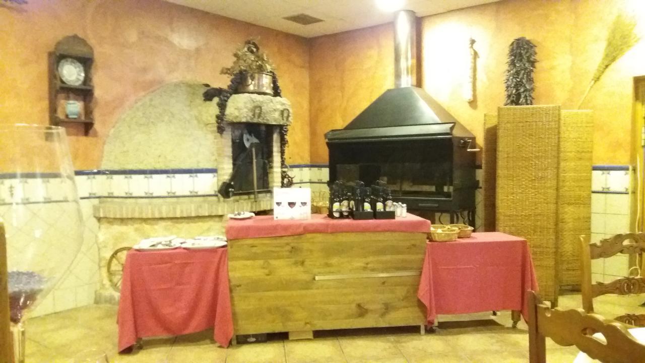 Hostal Sesena Ngoại thất bức ảnh