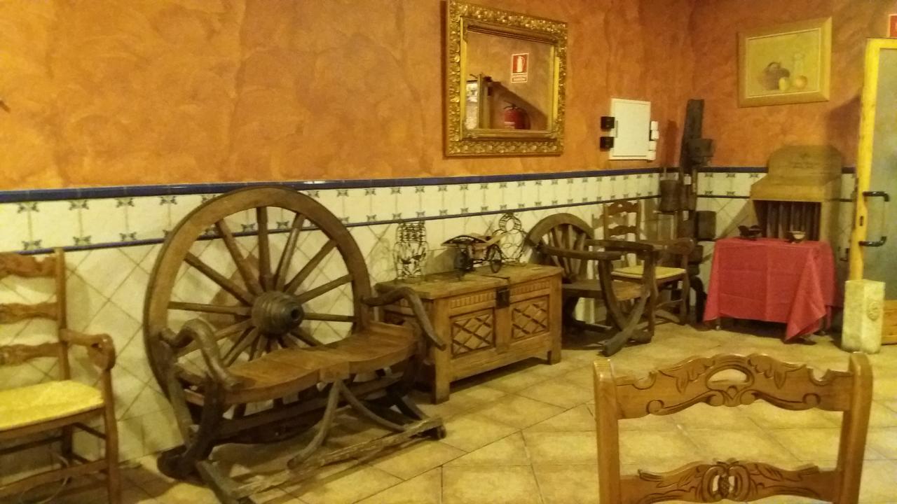 Hostal Sesena Ngoại thất bức ảnh